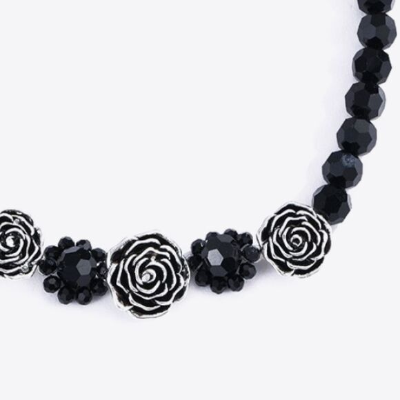 🌹 Silver-Plated Rose Black Beaded Lobster Clasp Necklace High Neck - Picture 7 of 8